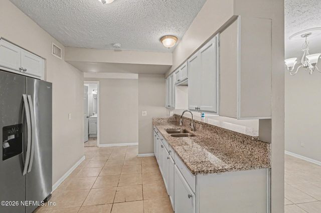 8509 LAURENS Road, Jacksonville, FL 32208