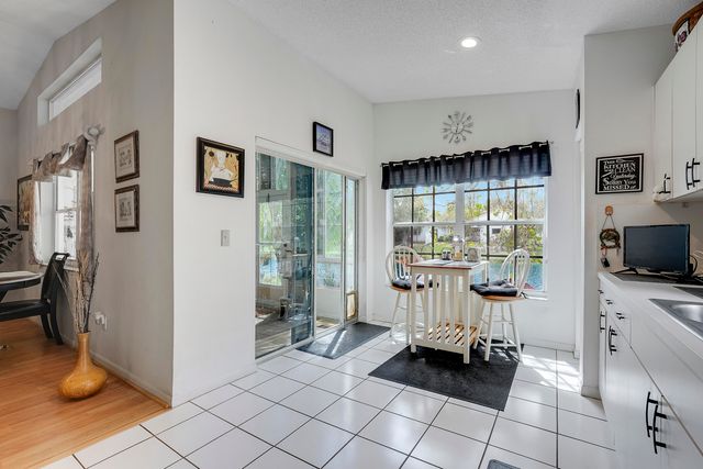 5648 American Circle, Delray Beach, FL 33484