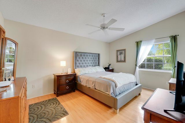 5648 American Circle, Delray Beach, FL 33484