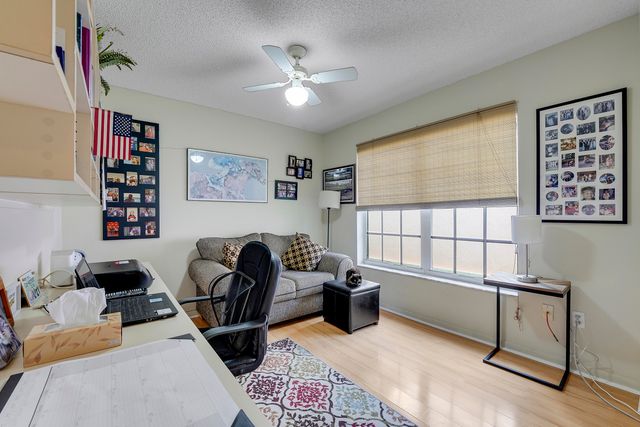 5648 American Circle, Delray Beach, FL 33484