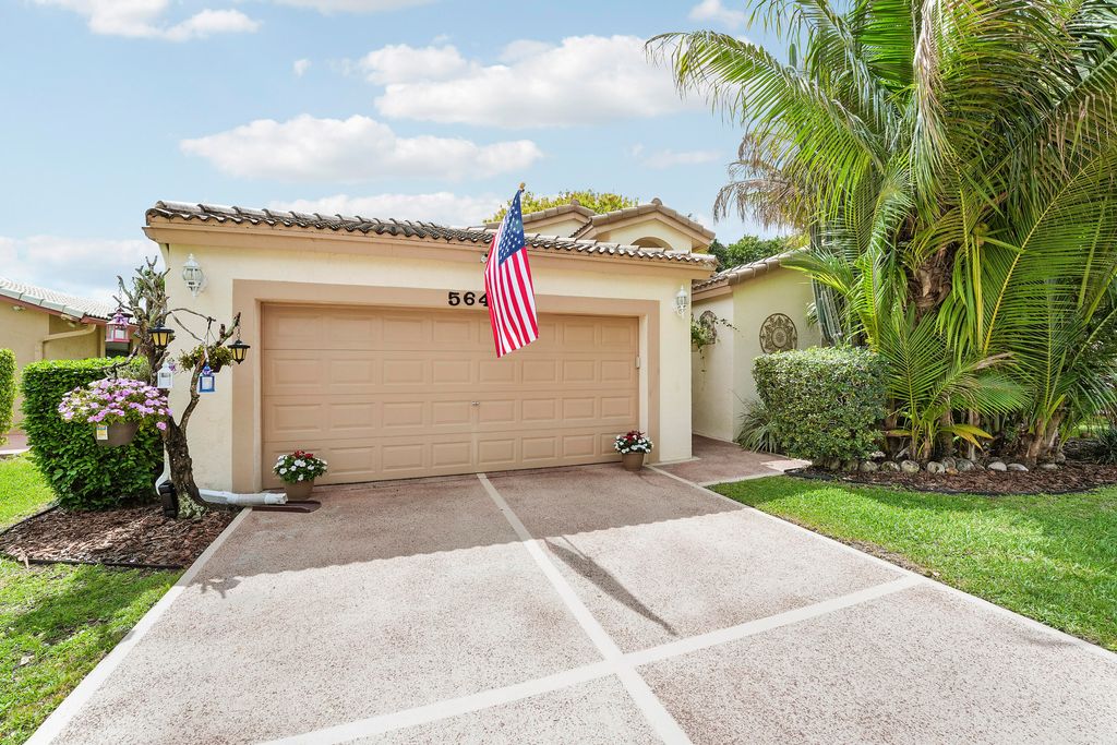 5648 American Circle, Delray Beach, FL 33484