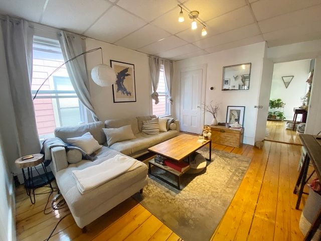 496 Sumner Street 3, Boston, MA 02128