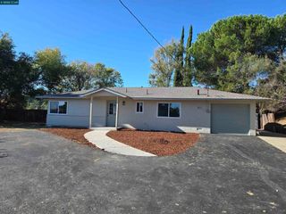 3102 Pine St, Martinez, CA 94553