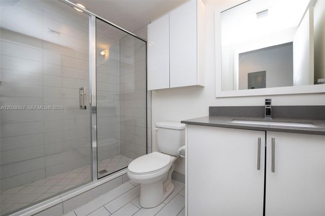 999 SW 1st Ave 2402, Miami, FL 33130