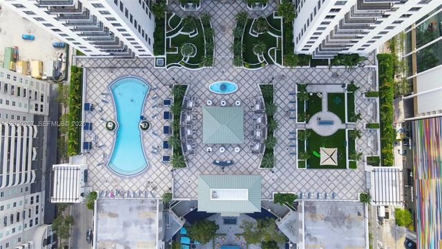 999 SW 1st Ave 2402, Miami, FL 33130