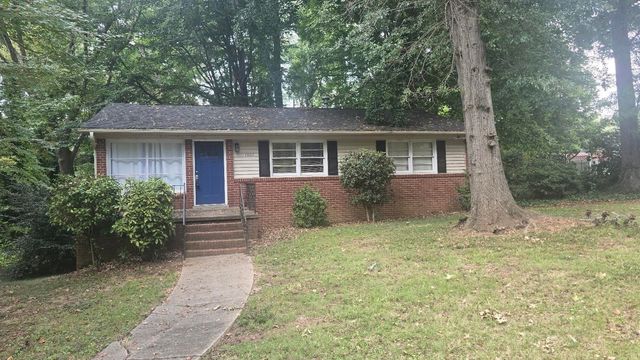 1002 Briarwood, Gaffney, SC 29340