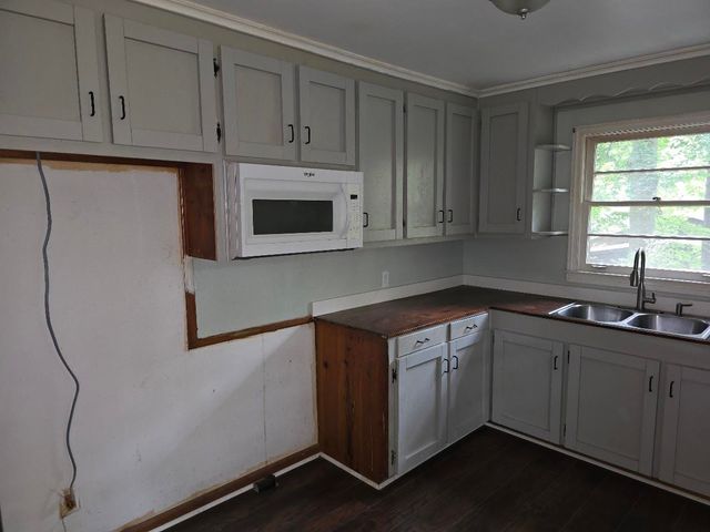 1002 Briarwood, Gaffney, SC 29340