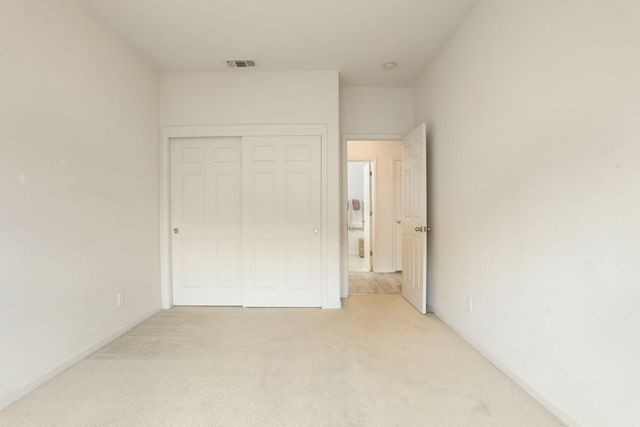 759 Santa Ana Ct, Los Banos, CA 93635