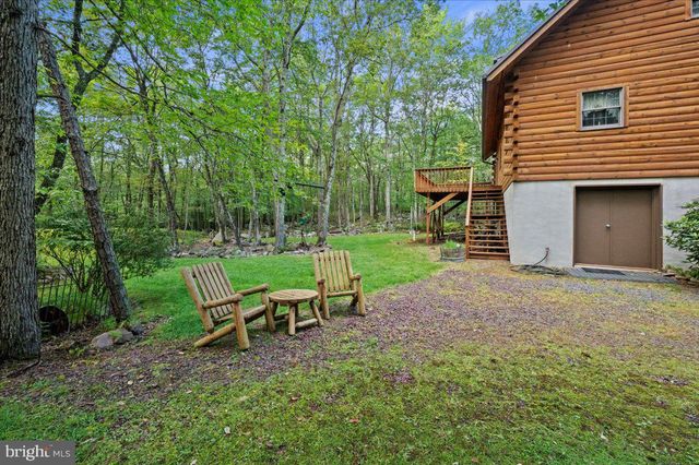 15 LOCUST DR, Jim Thorpe, PA 18229