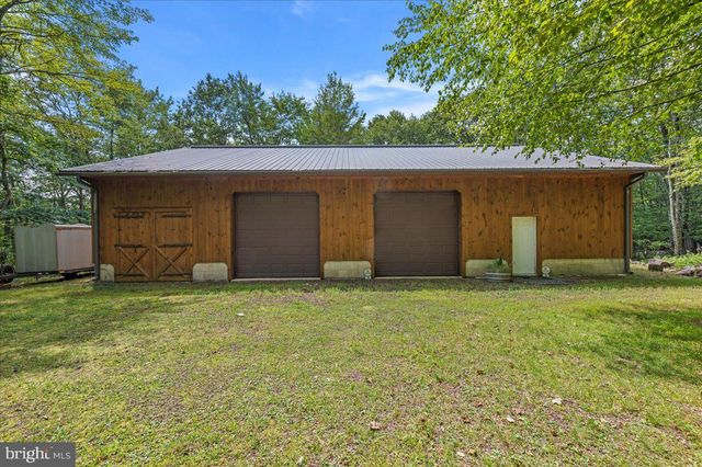 15 LOCUST DR, Jim Thorpe, PA 18229