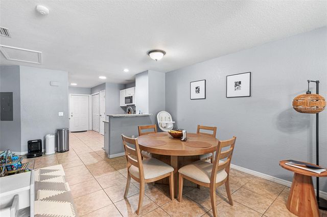 608 PINEVILLE LANE, Lakeland, FL 33810