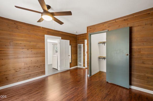 254 SW Rogue River Avenue, Grants Pass, OR 97526