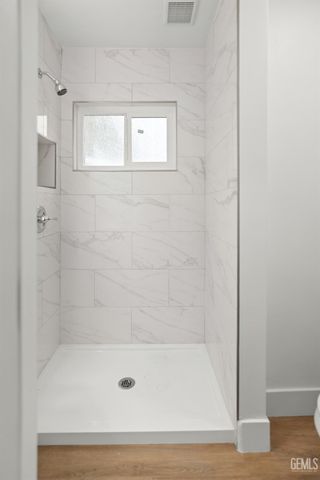 2612 LEE Street, Bakersfield, CA 93304