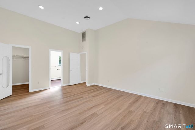 21 Harmony Lane, Monroe, CT 06468