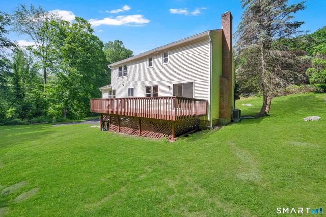 21 Harmony Lane, Monroe, CT 06468