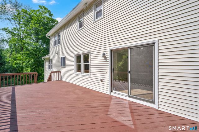 21 Harmony Lane, Monroe, CT 06468