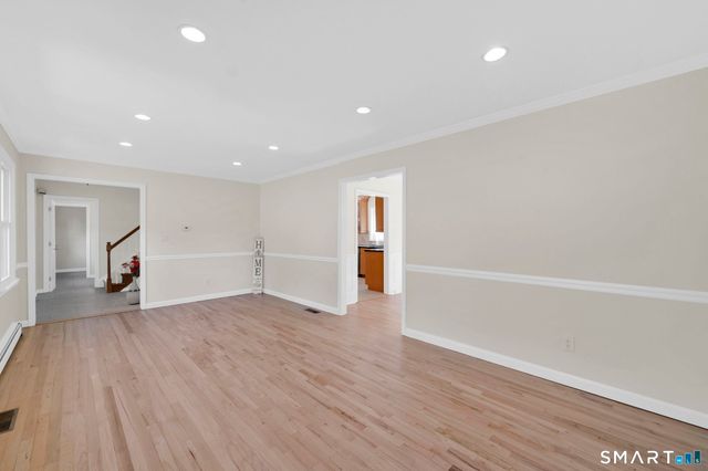 21 Harmony Lane, Monroe, CT 06468