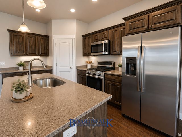 4462 W LONE SHADOW LN, Herriman, UT 84096
