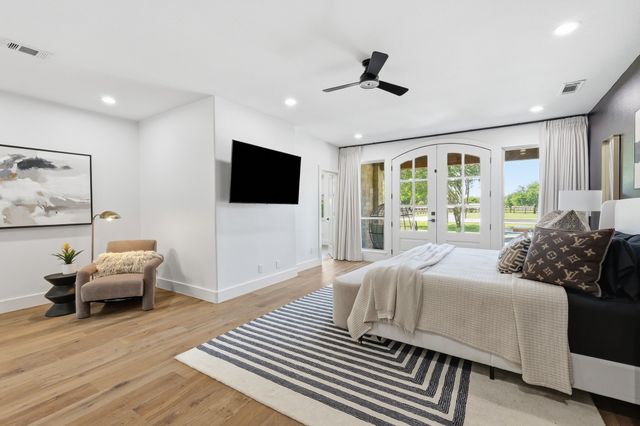 210 Canyon Oaks Drive, Argyle, TX 76226