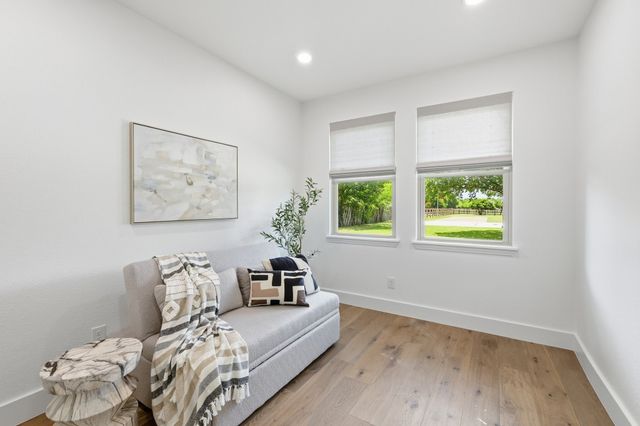 210 Canyon Oaks Drive, Argyle, TX 76226