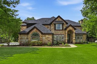 210 Canyon Oaks Drive, Argyle, TX 76226