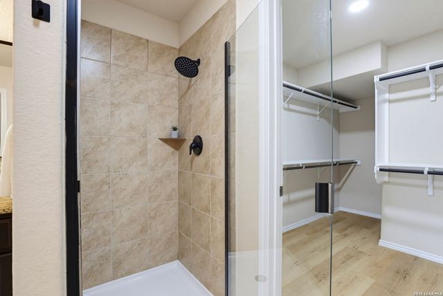 11715 VERDIS VLY, San Antonio, TX 78245
