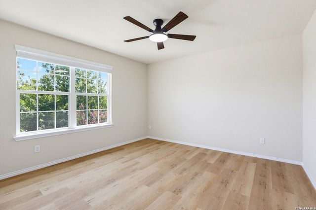 11715 VERDIS VLY, San Antonio, TX 78245