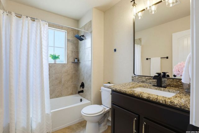 11715 VERDIS VLY, San Antonio, TX 78245