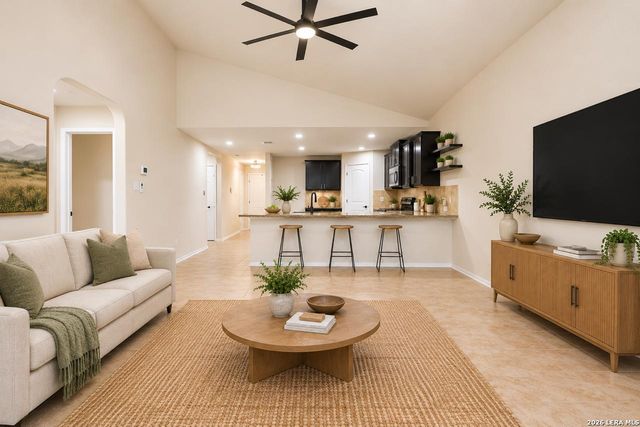 11715 VERDIS VLY, San Antonio, TX 78245