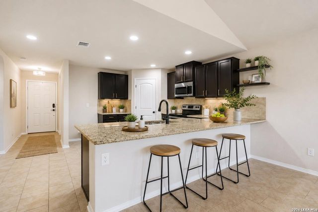 11715 VERDIS VLY, San Antonio, TX 78245
