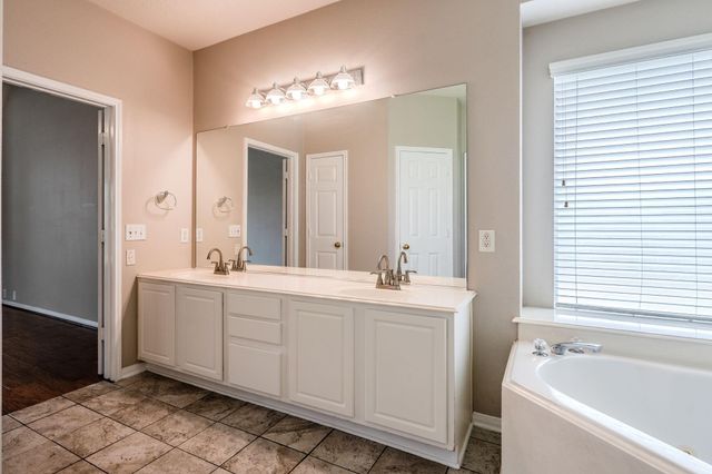 2615 Sunday House Drive, Pearland, TX 77584