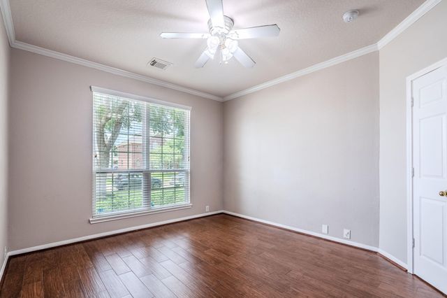 2615 Sunday House Drive, Pearland, TX 77584