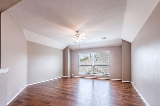 2615 Sunday House Drive, Pearland, TX 77584