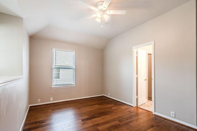 2615 Sunday House Drive, Pearland, TX 77584