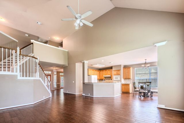 2615 Sunday House Drive, Pearland, TX 77584