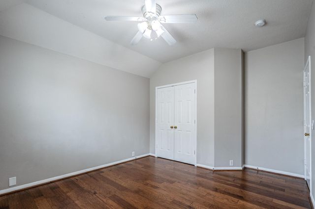 2615 Sunday House Drive, Pearland, TX 77584
