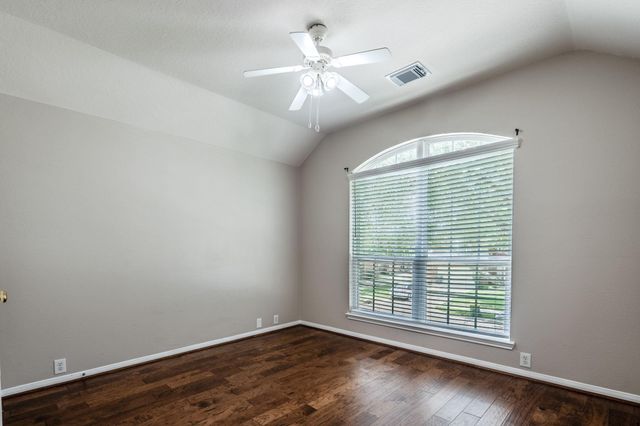 2615 Sunday House Drive, Pearland, TX 77584