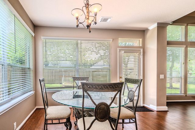 2615 Sunday House Drive, Pearland, TX 77584