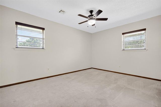 201 E Chicago Street, Shawnee, OK 74804