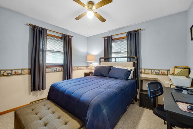 1709 E Lincolnway, La Porte, IN 46350