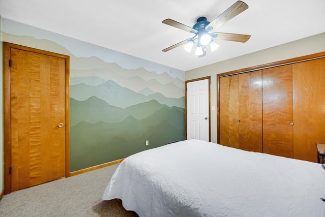 1709 E Lincolnway, La Porte, IN 46350