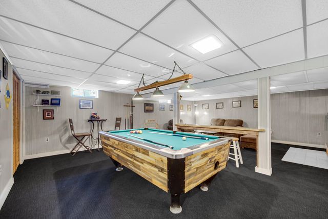 1709 E Lincolnway, La Porte, IN 46350