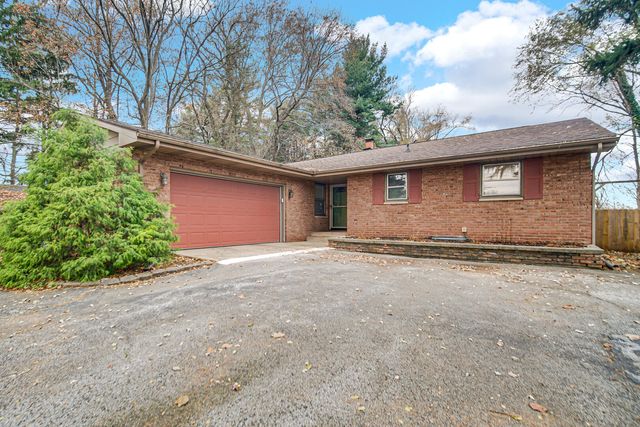 1709 E Lincolnway, La Porte, IN 46350