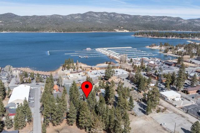 528 Cottage Lane, Big Bear Lake, CA 92315