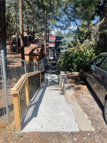 528 Cottage Lane, Big Bear Lake, CA 92315