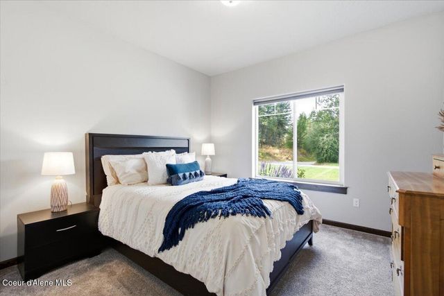 29738 N Ramsey RD, Athol, ID 83801