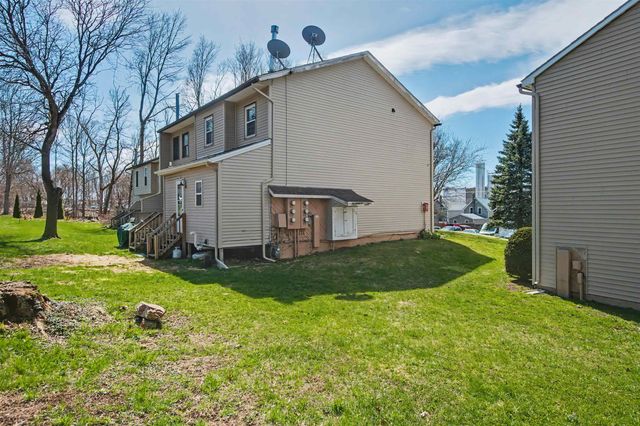 9 Cherry Tree Court, St. Albans City, VT 05478