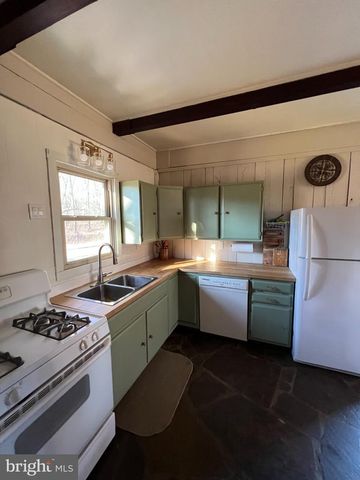 105 APACHE TRL, Winchester, VA 22602