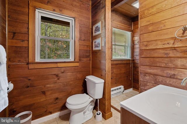 105 APACHE TRL, Winchester, VA 22602