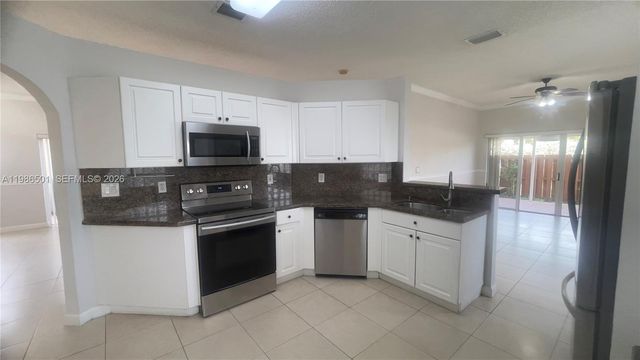 21331 SW 87th Ct 0, Cutler Bay, FL 33189